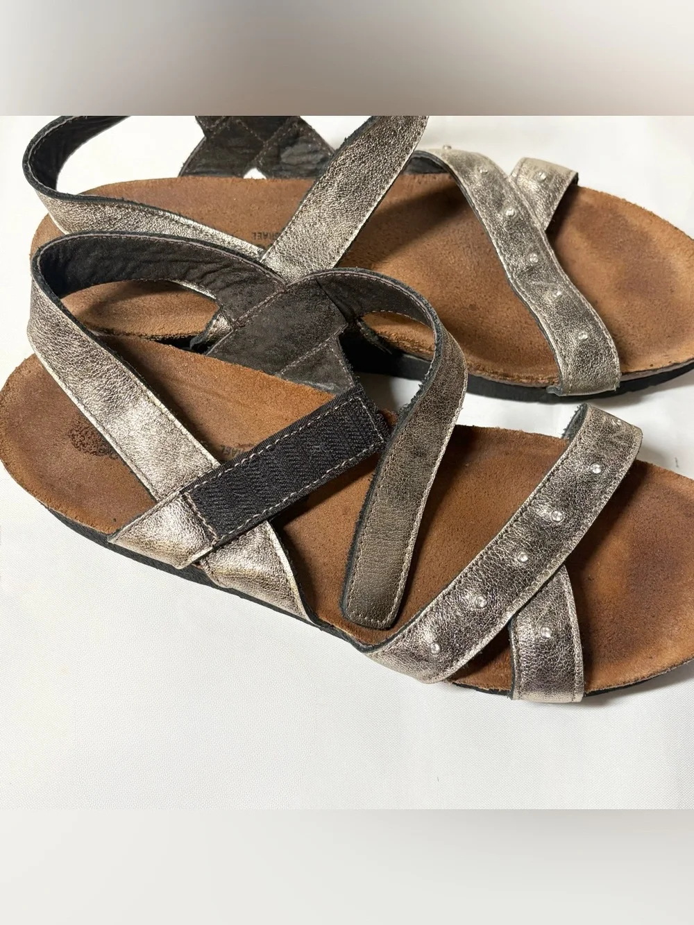 Naot Alyssa Metallic Leather Studded Adjustable Strap Comfort Sandals Size EU 38